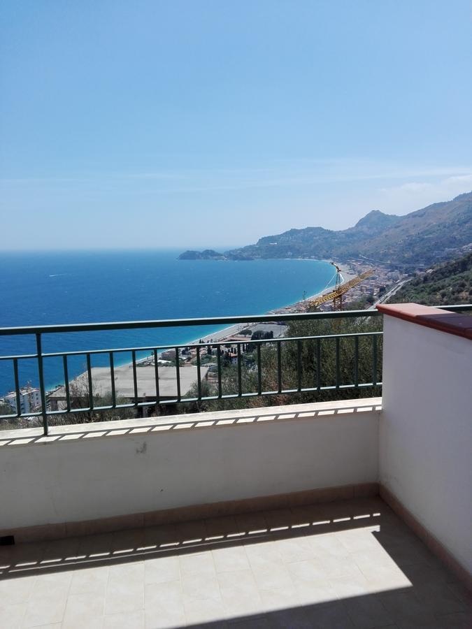 Bed and Breakfast La Nave Sul Mare Di Taormina Letojanni Exterior foto